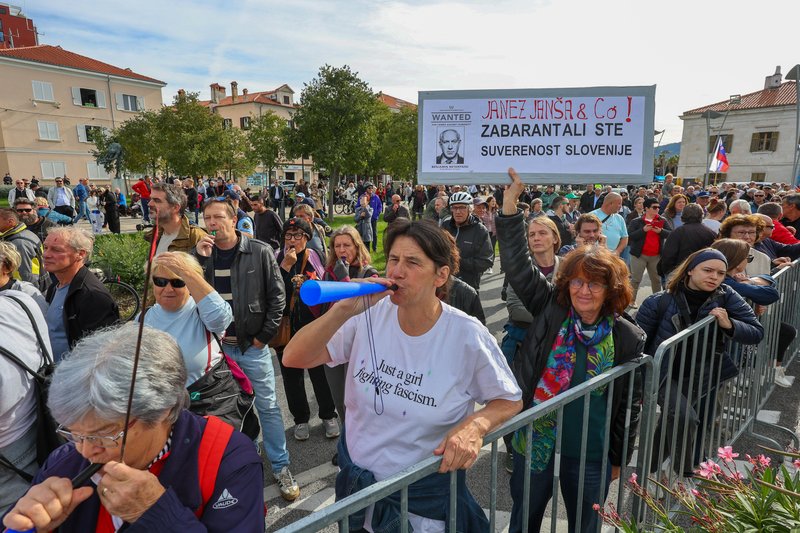 protestniki, proslava