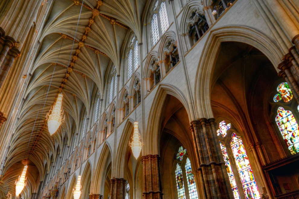 grob westminster abbey cerkev zgodovina najdba okostje truplo skrivnost raziskava london anglija rimljani britanije skelet truplo (2)