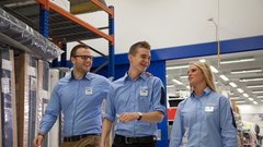 jysk bonusi nagrade slovenija izplacila uspenost denar novo mesto maribor pojasnila gospodarstvo poslovni svet evri