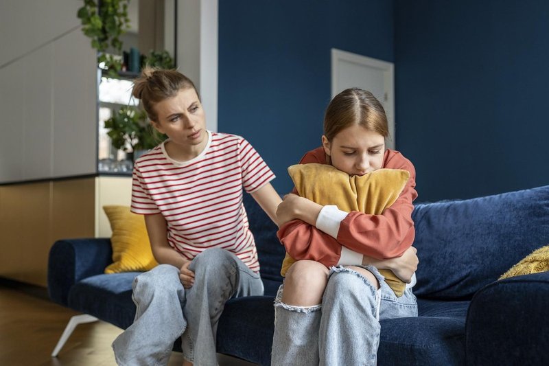 Teh 5 vzgojnih načel so se držale že naše babice (in še danes jim ni para)