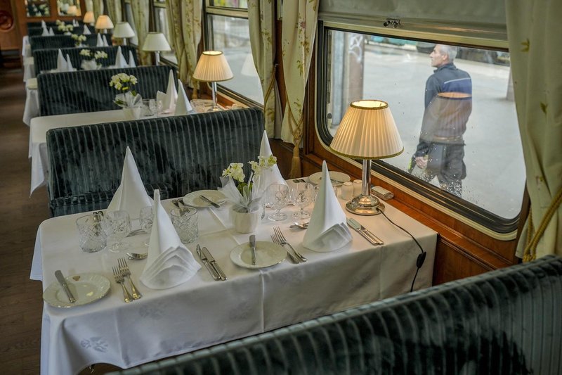 vlak zeleznica potovanje Orient Express