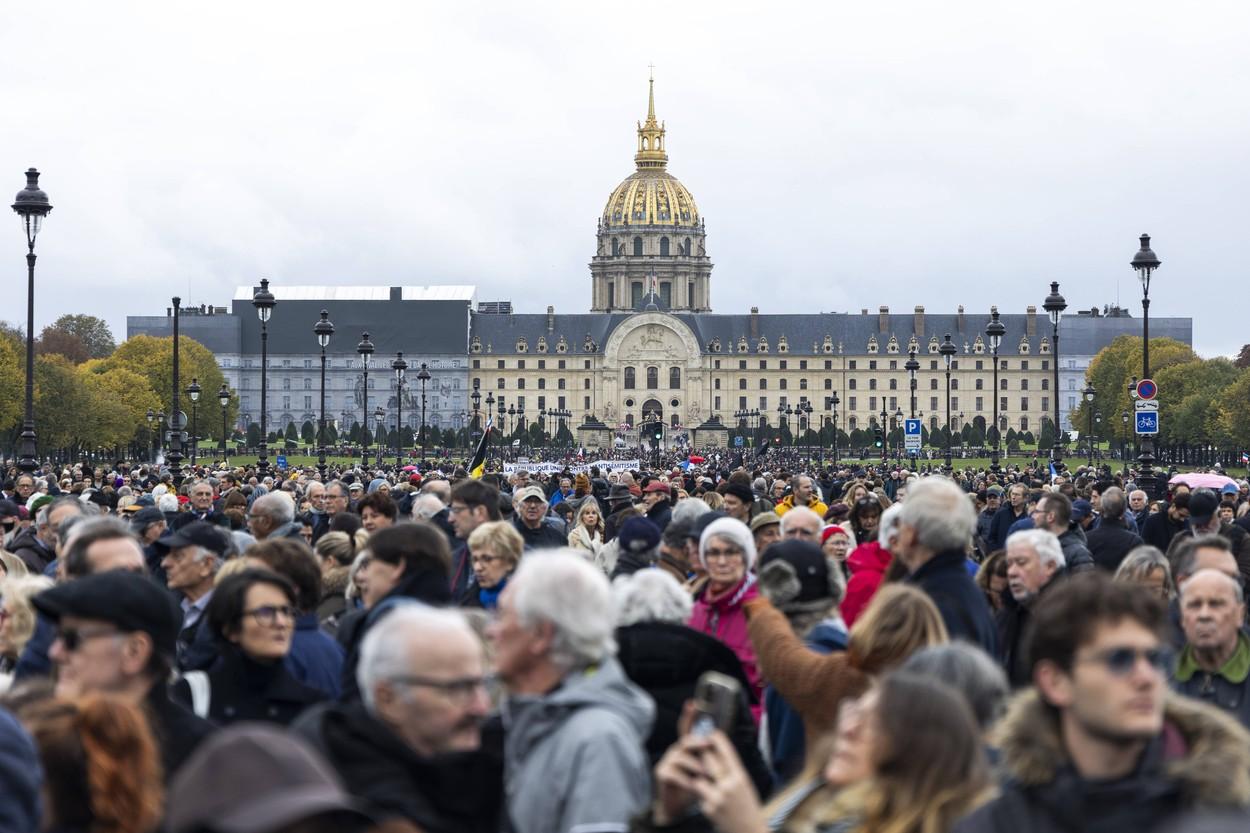 Tudi Pariz so preplavili protestniki.