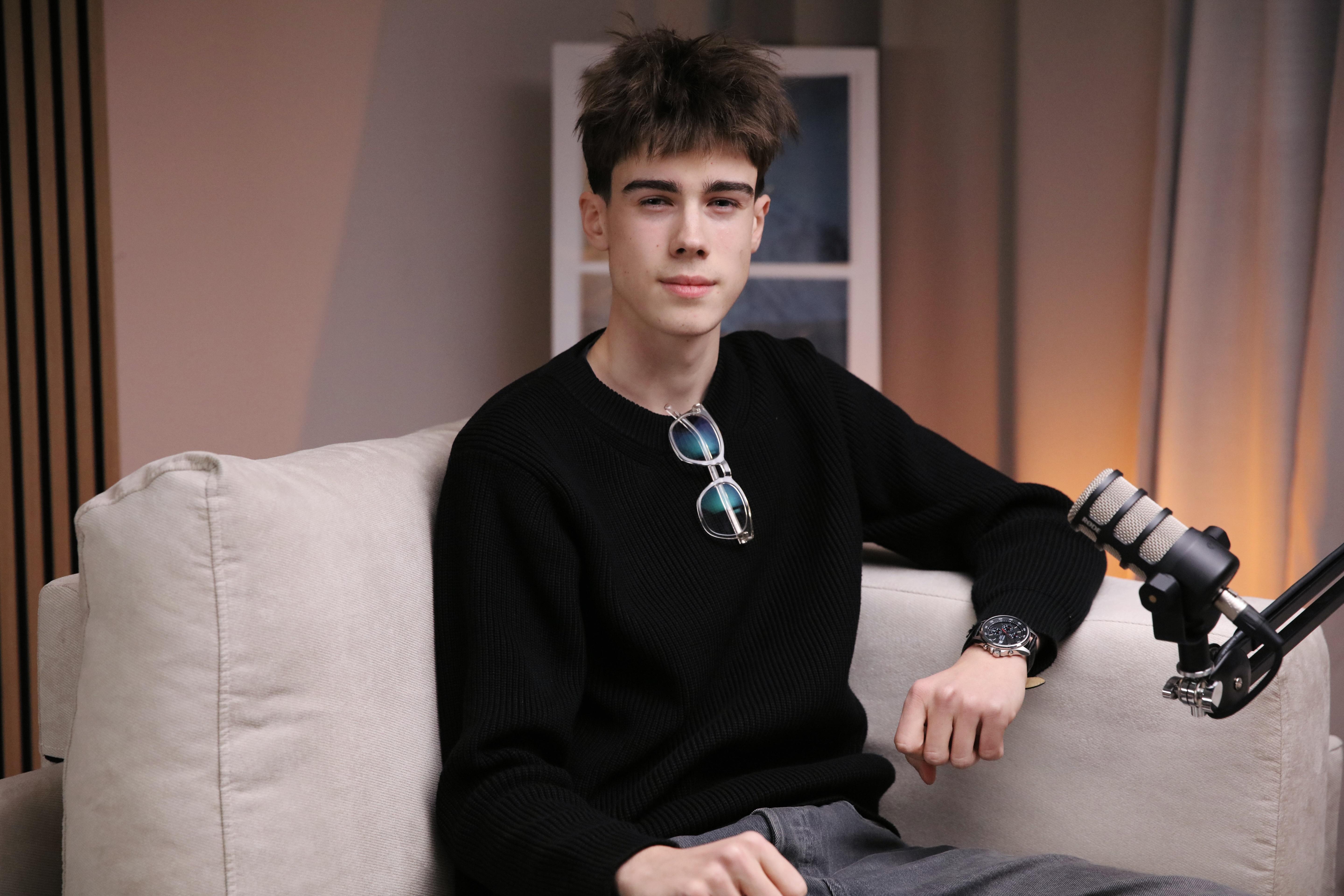 neobremenjeni goran hrvacanin podkast golubovic metroplay metro kultura mladi (2)